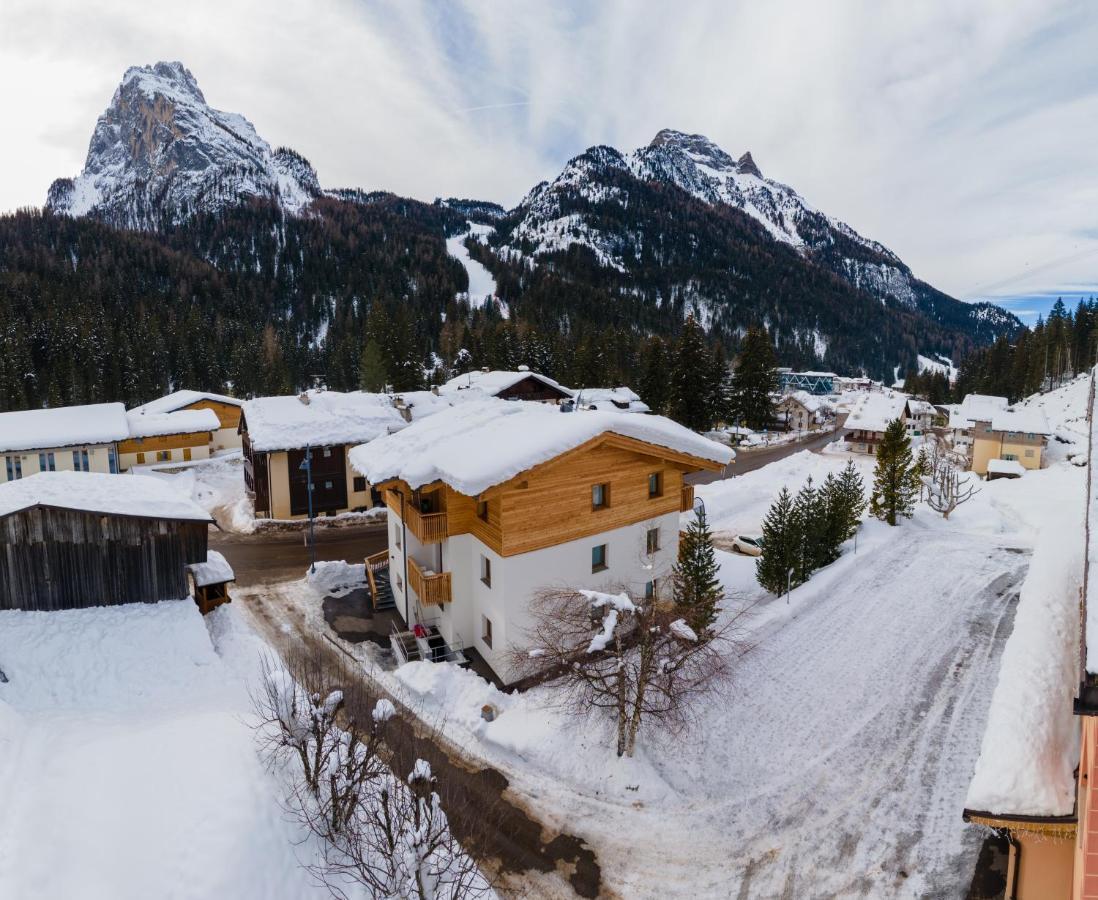 Piccola Cesa Apartments Canazei Bagian luar foto