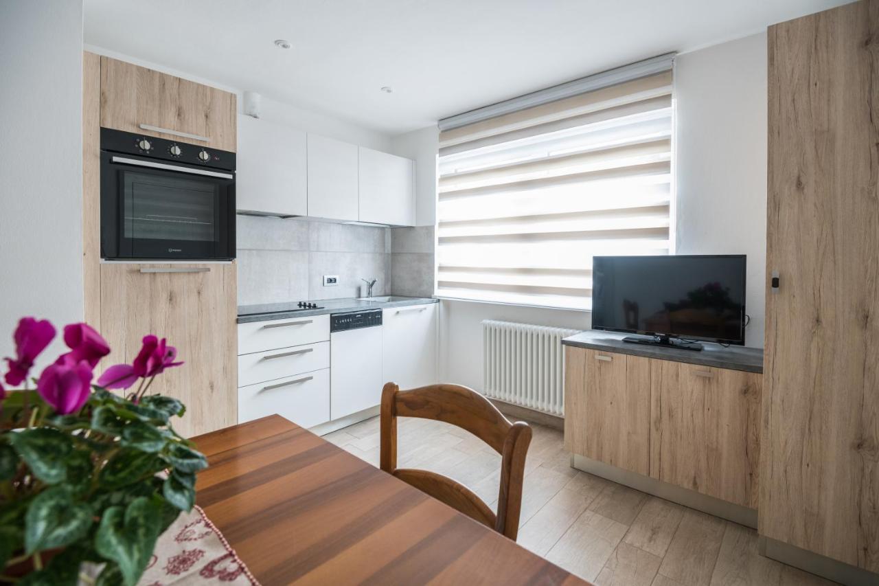 Piccola Cesa Apartments Canazei Bagian luar foto