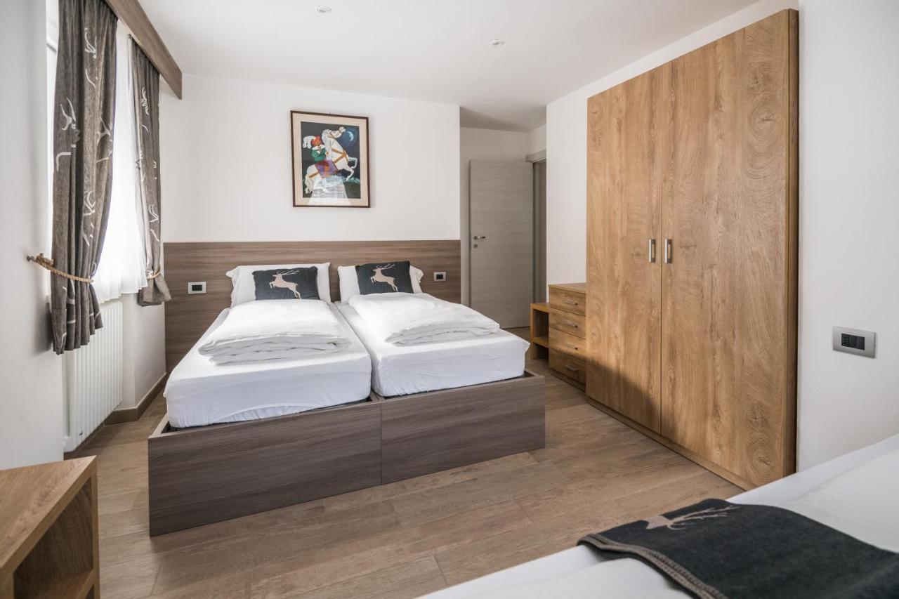 Piccola Cesa Apartments Canazei Bagian luar foto